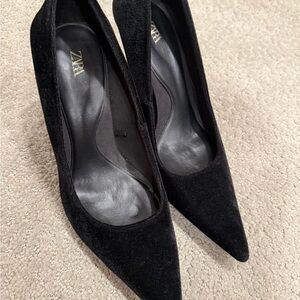 Zara Black Velvet Heels 38